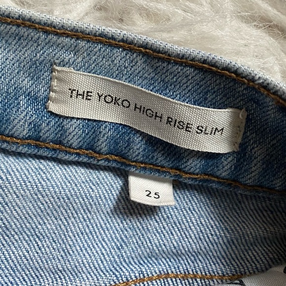 Denim Forum | Yoko High Rise Slim Cutoffs - Picture 3 of 7